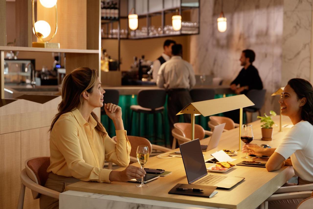 Crowne Plaza Utrecht - Central Station By Ihg Экстерьер фото