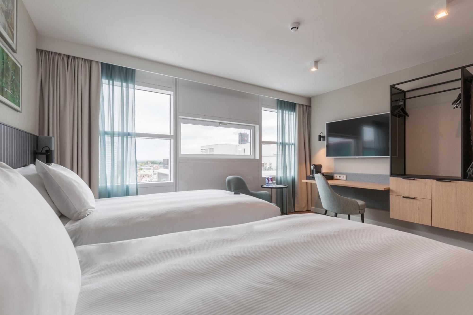 Crowne Plaza Utrecht - Central Station By Ihg Экстерьер фото